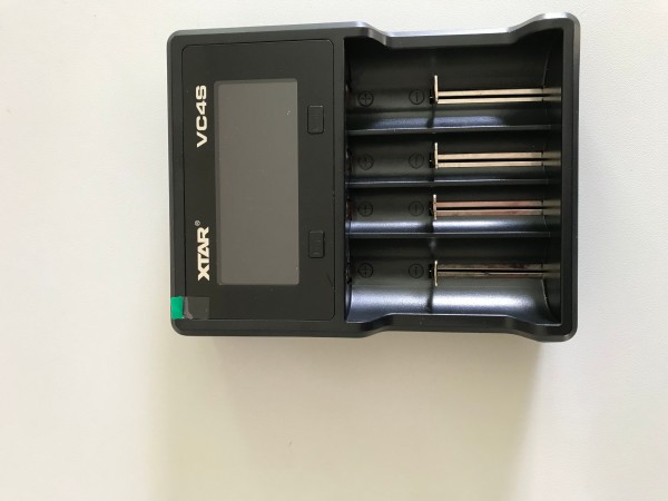 VC4S 4-Schacht USB-Ladegerät